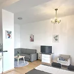 Castle & Culture - Modern 2-room With Balcony In Center Βαρσοβία