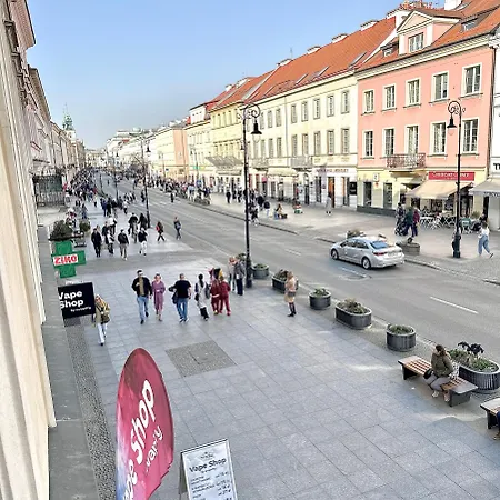 Castle & Culture - Modern 2-room With Balcony In Center شقة *