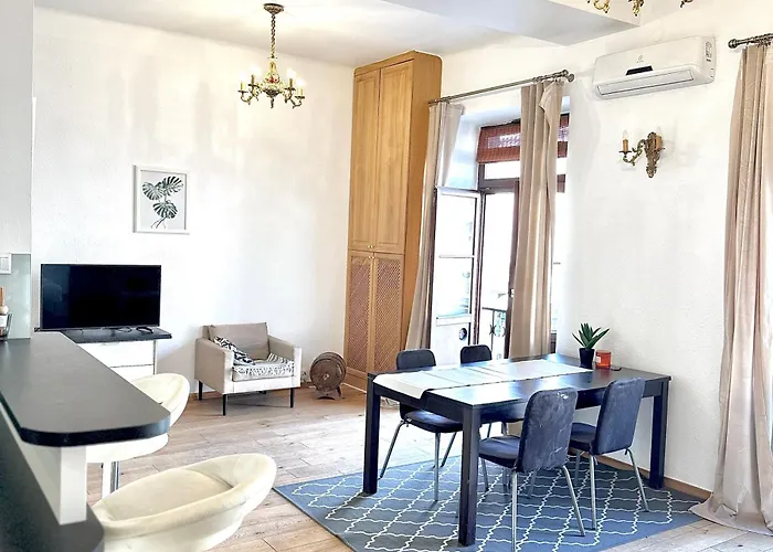 Castle & Culture - Modern 2-room With Balcony In Center وارسو