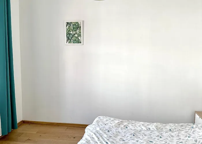 شقة Castle & Culture - Modern 2-room With Balcony In Center *