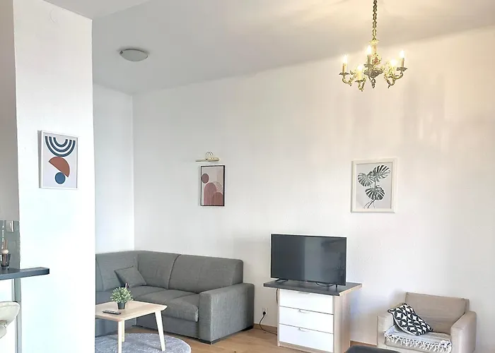 Castle & Culture - Modern 2-room With Balcony In Center وارسو