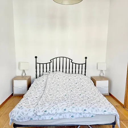 Castle & Culture - Modern 2-room With Balcony In Center Appartement Warschau